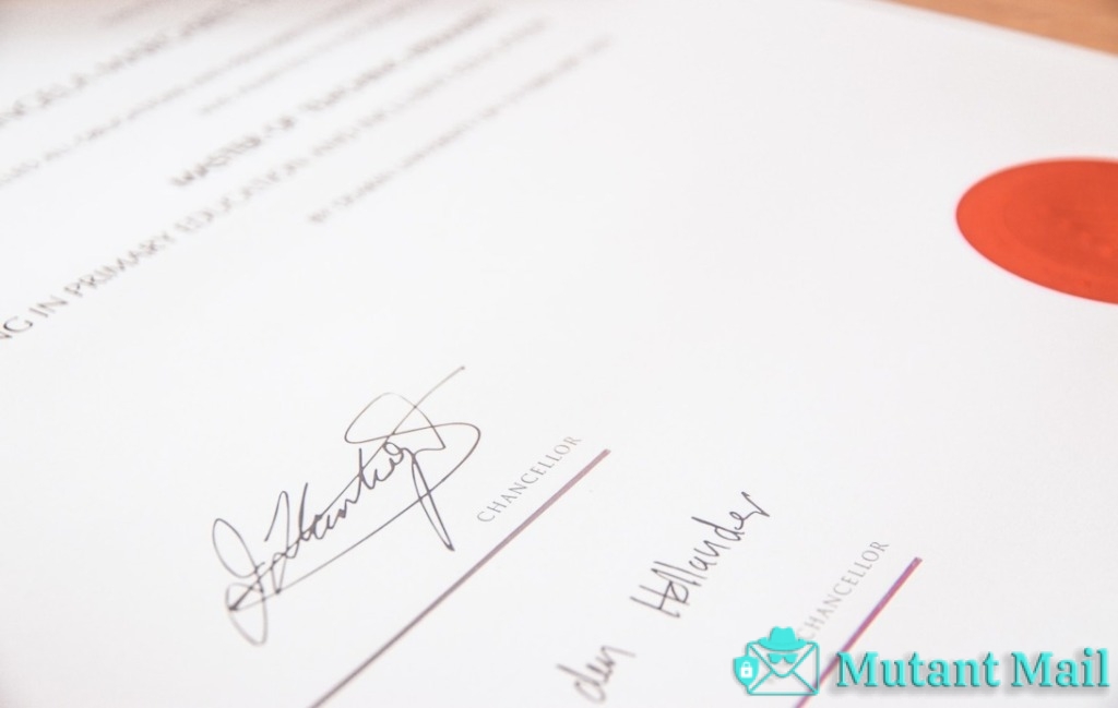 Updating Signatures Regularly